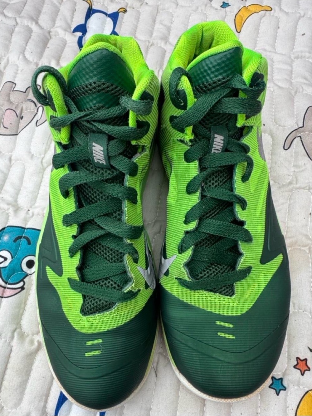 Nike Kids Neon Green and Dark Green High-Top Sneakers